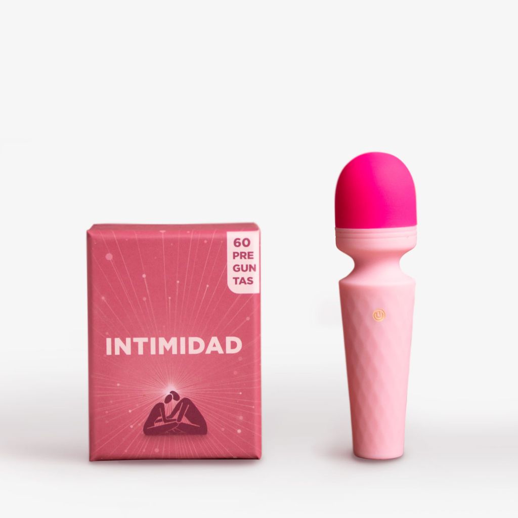 Logra una mayor cercanía con estas 60 preguntas de Maestría emocional y un vibrador clitorial