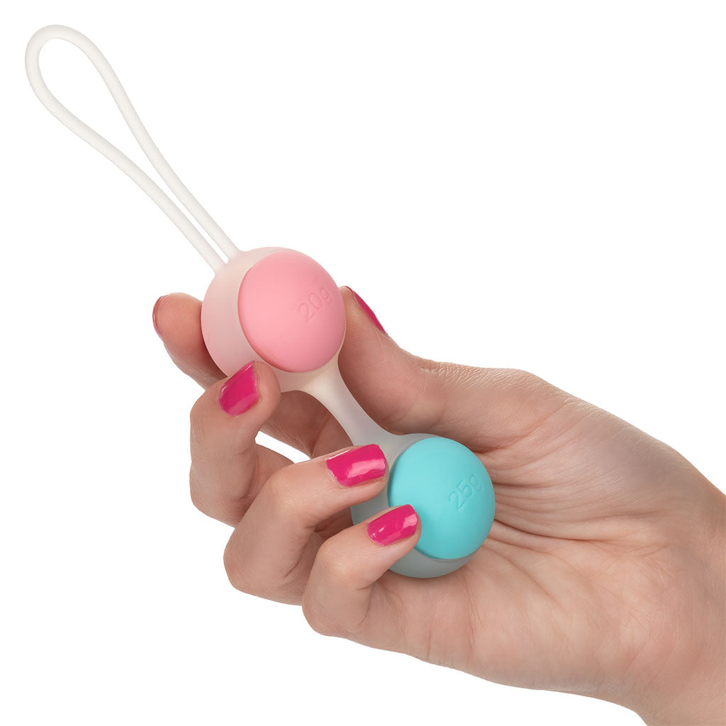 She - ology Bolas chinas Calexotics 1